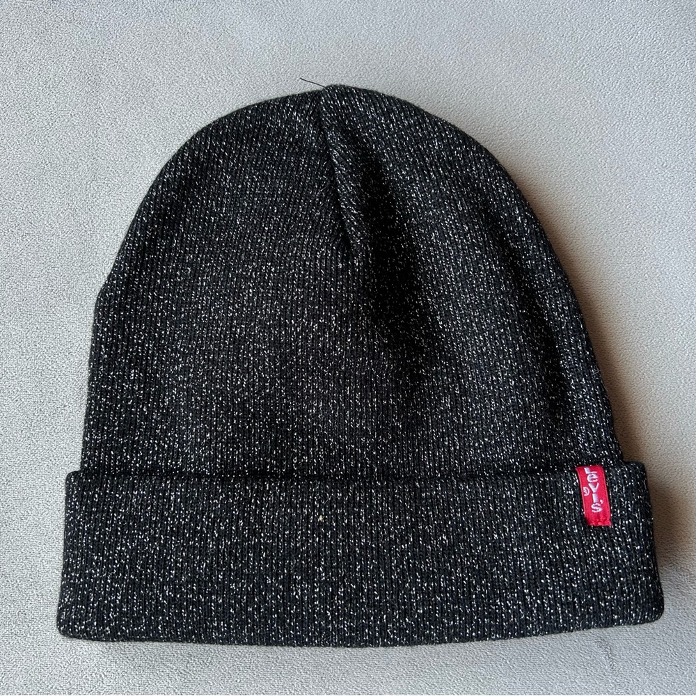 Levi’s ~ Sparkle Ribbed Toque ~ Black with Silver